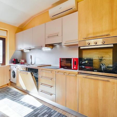 Frida Apartment Nuovo Luminoso Con Vista Aperta 的里雅斯特 外观 照片