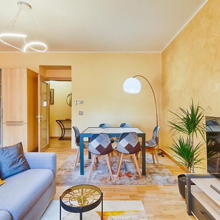 Frida Apartment Nuovo Luminoso Con Vista Aperta 的里雅斯特 外观 照片